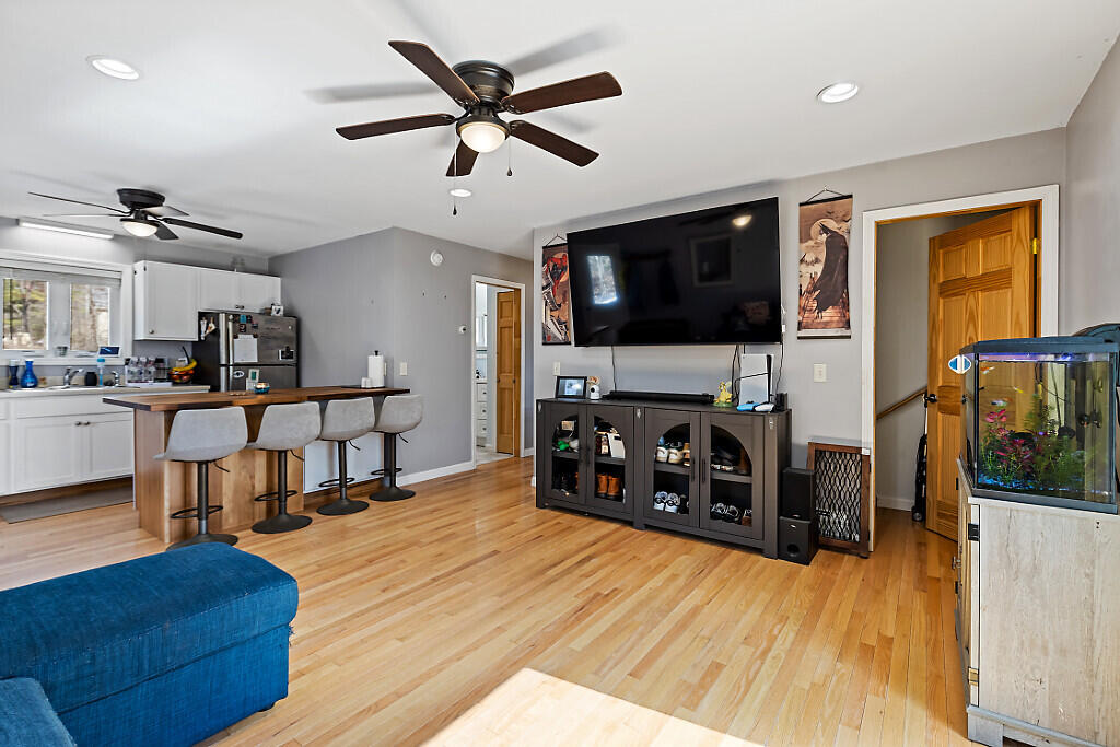 414 Litchfield Road Farmingdale ME 04344