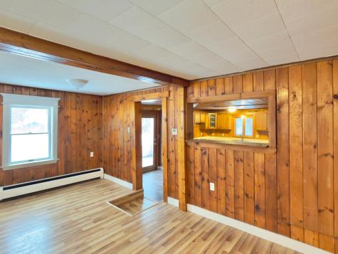 35 Chase Avenue Mexico ME 04257