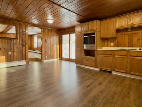 35 Chase Avenue Mexico ME 04257