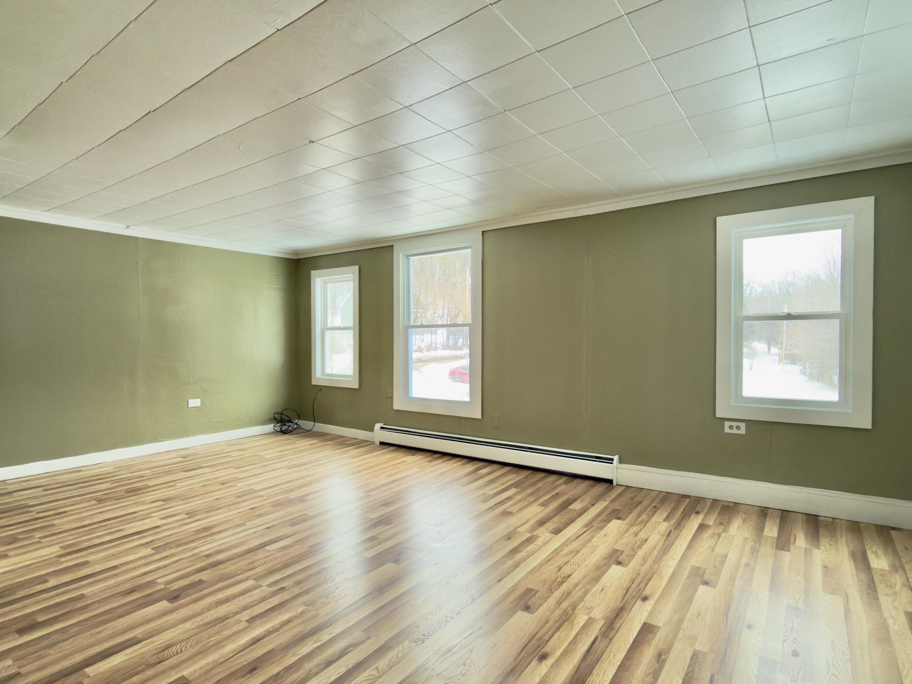 35 Chase Avenue Mexico ME 04257