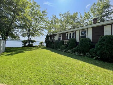10 Brookside Lane Mercer ME 04957