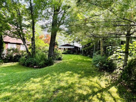 10 Brookside Lane Mercer ME 04957