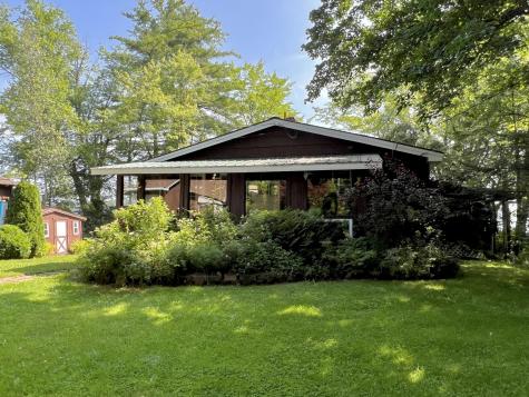10 Brookside Lane Mercer ME 04957
