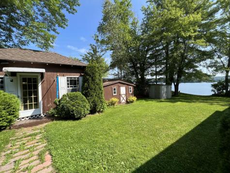 10 Brookside Lane Mercer ME 04957