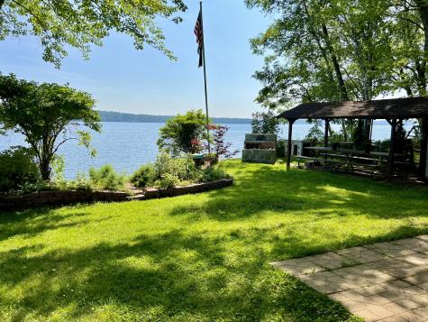 10 Brookside Lane Mercer ME 04957