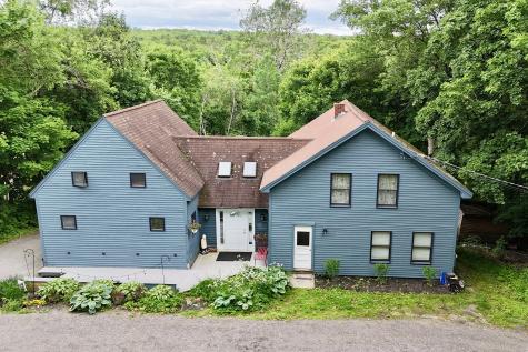 174 Pleasant Street Blue Hill ME 04614