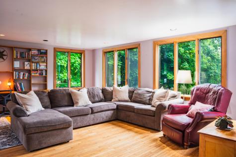 174 Pleasant Street Blue Hill ME 04614