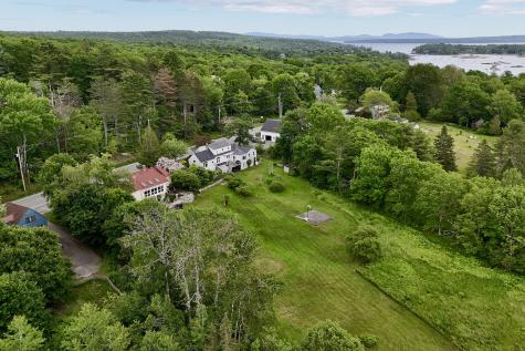 174 Pleasant Street Blue Hill ME 04614