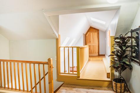 174 Pleasant Street Blue Hill ME 04614