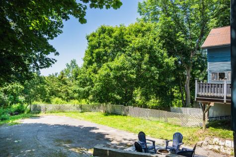 174 Pleasant Street Blue Hill ME 04614