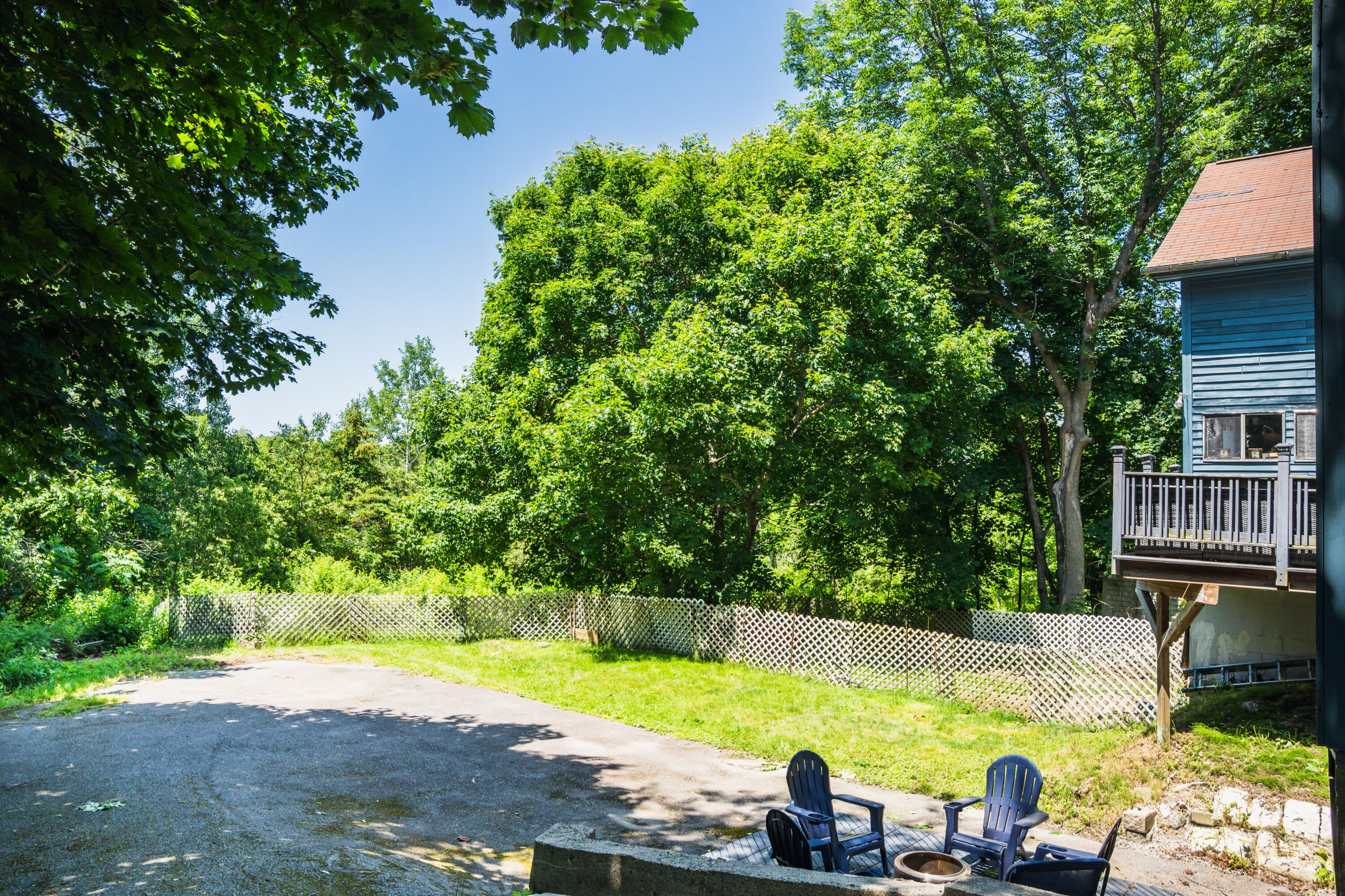 174 Pleasant Street Blue Hill ME 04614