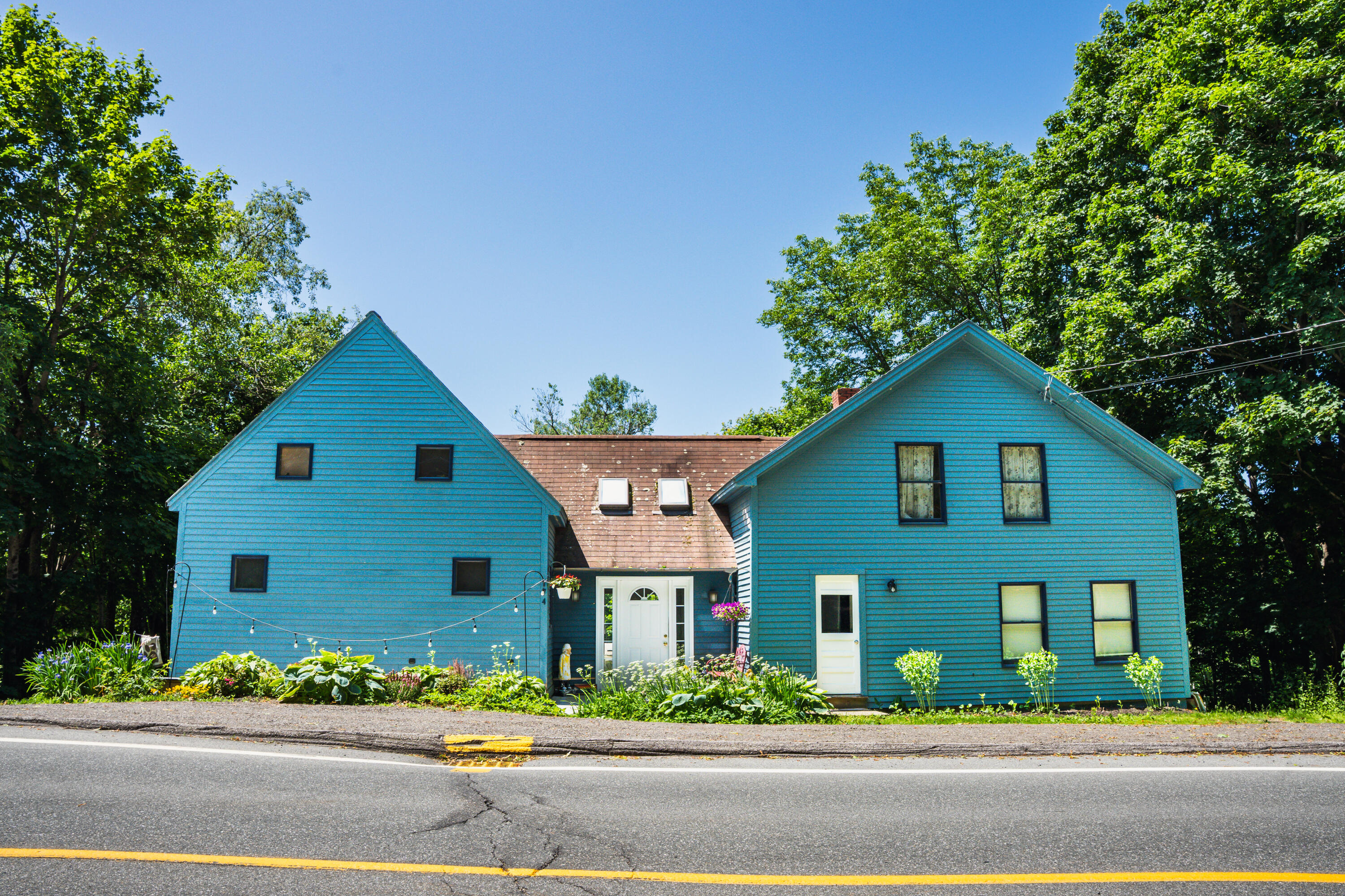 174 Pleasant Street Blue Hill ME 04614
