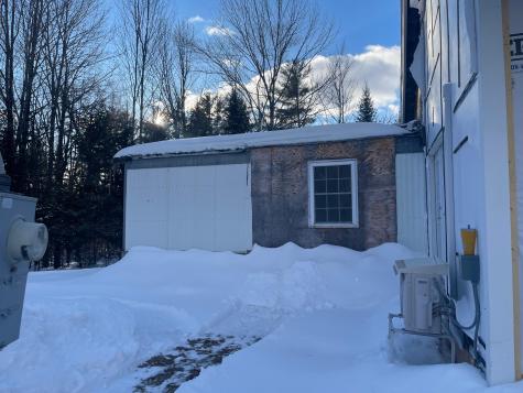 101 County Woods Road Newport ME 04953