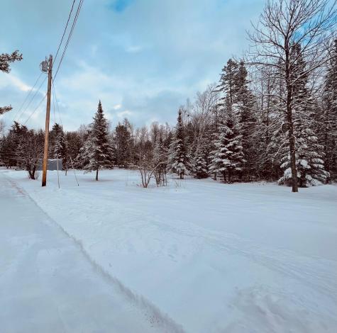 101 County Woods Road Newport ME 04953