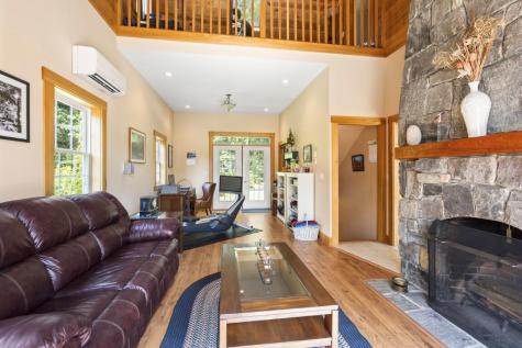 29 Wiscasset Road Boothbay ME 04537