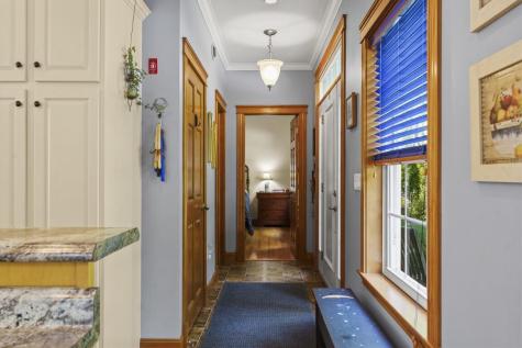 29 Wiscasset Road Boothbay ME 04537