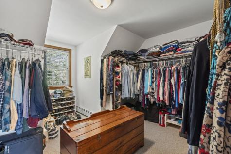 29 Wiscasset Road Boothbay ME 04537