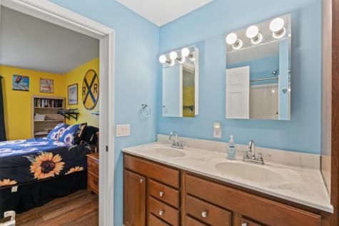 509 Lowelltown Road Wiscasset ME 04578
