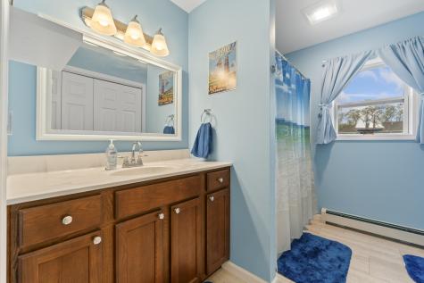 509 Lowelltown Road Wiscasset ME 04578