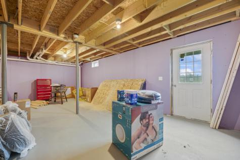 509 Lowelltown Road Wiscasset ME 04578