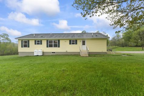 509 Lowelltown Road Wiscasset ME 04578