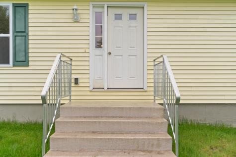 509 Lowelltown Road Wiscasset ME 04578
