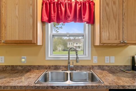 509 Lowelltown Road Wiscasset ME 04578