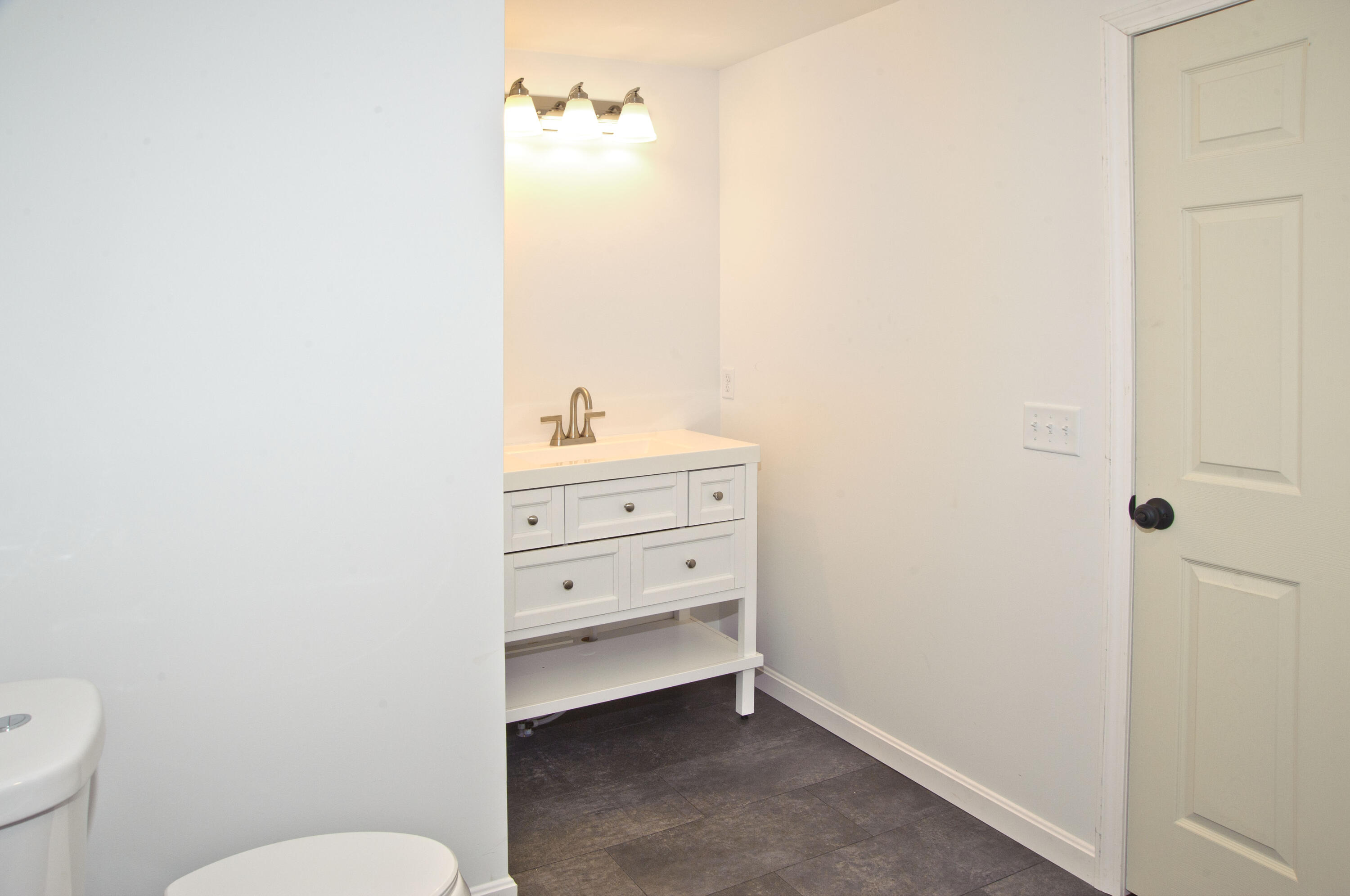 24 Constellation Drive Auburn ME 04210