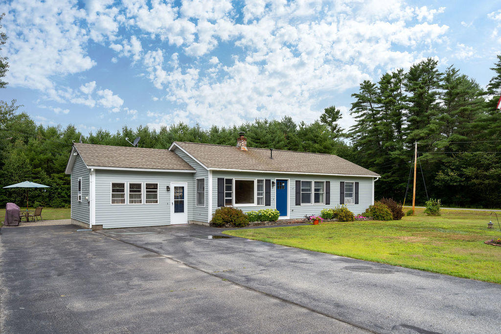 7 Mill Lane Naples Maine Real Estate Listing MLS 1430159