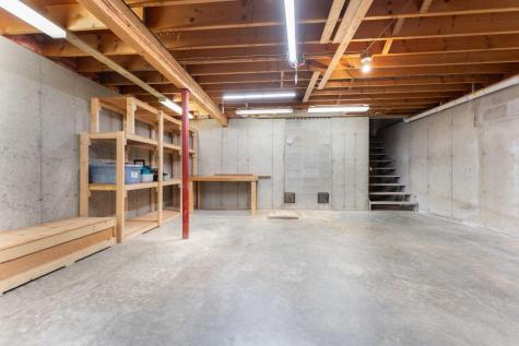 10 Beech Drive Brunswick ME 04011