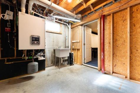 10 Beech Drive Brunswick ME 04011