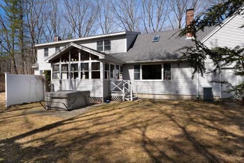 10 Beech Drive Brunswick ME 04011