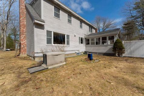 10 Beech Drive Brunswick ME 04011