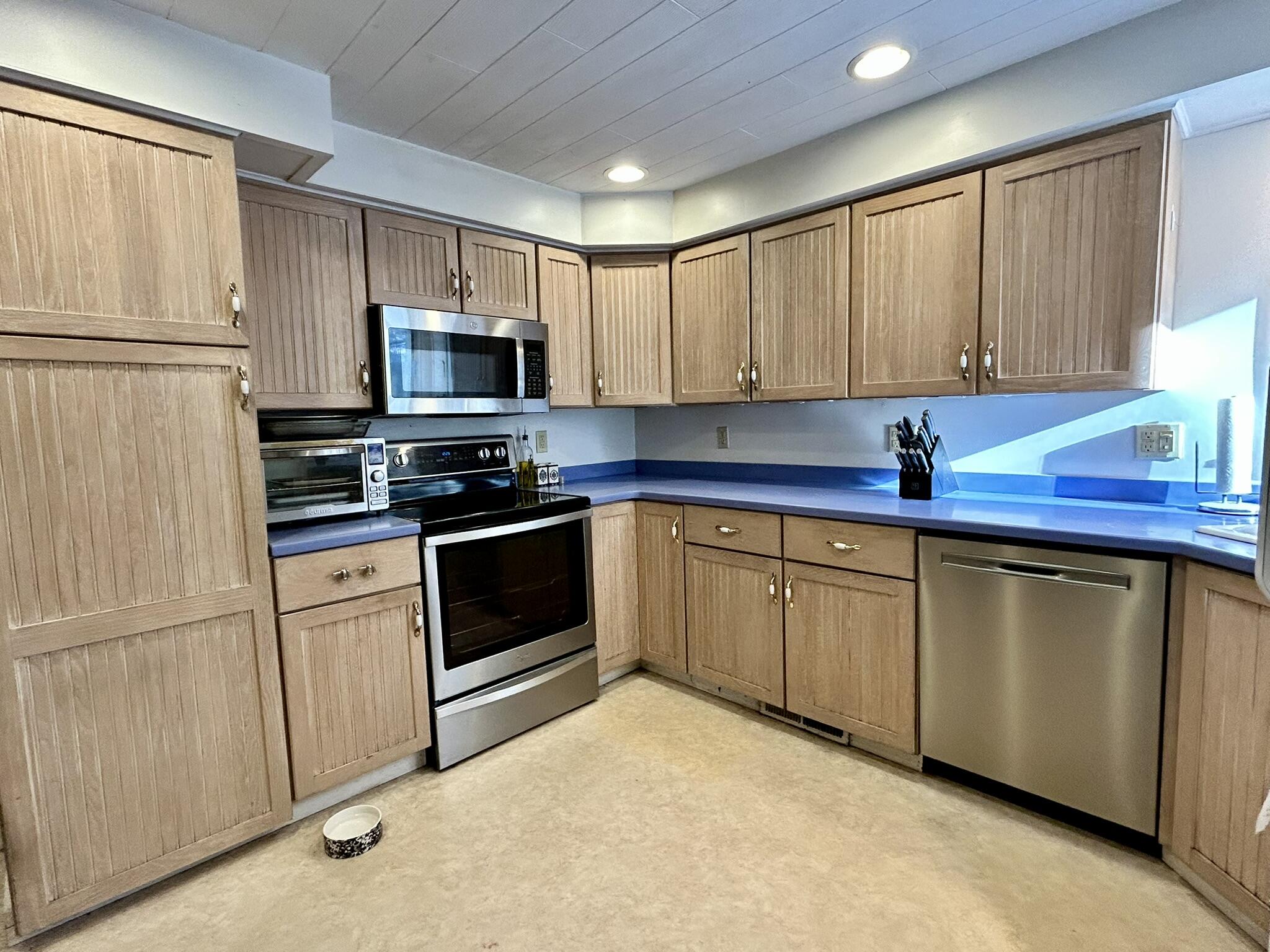 19 Maple Street Dexter ME 04930