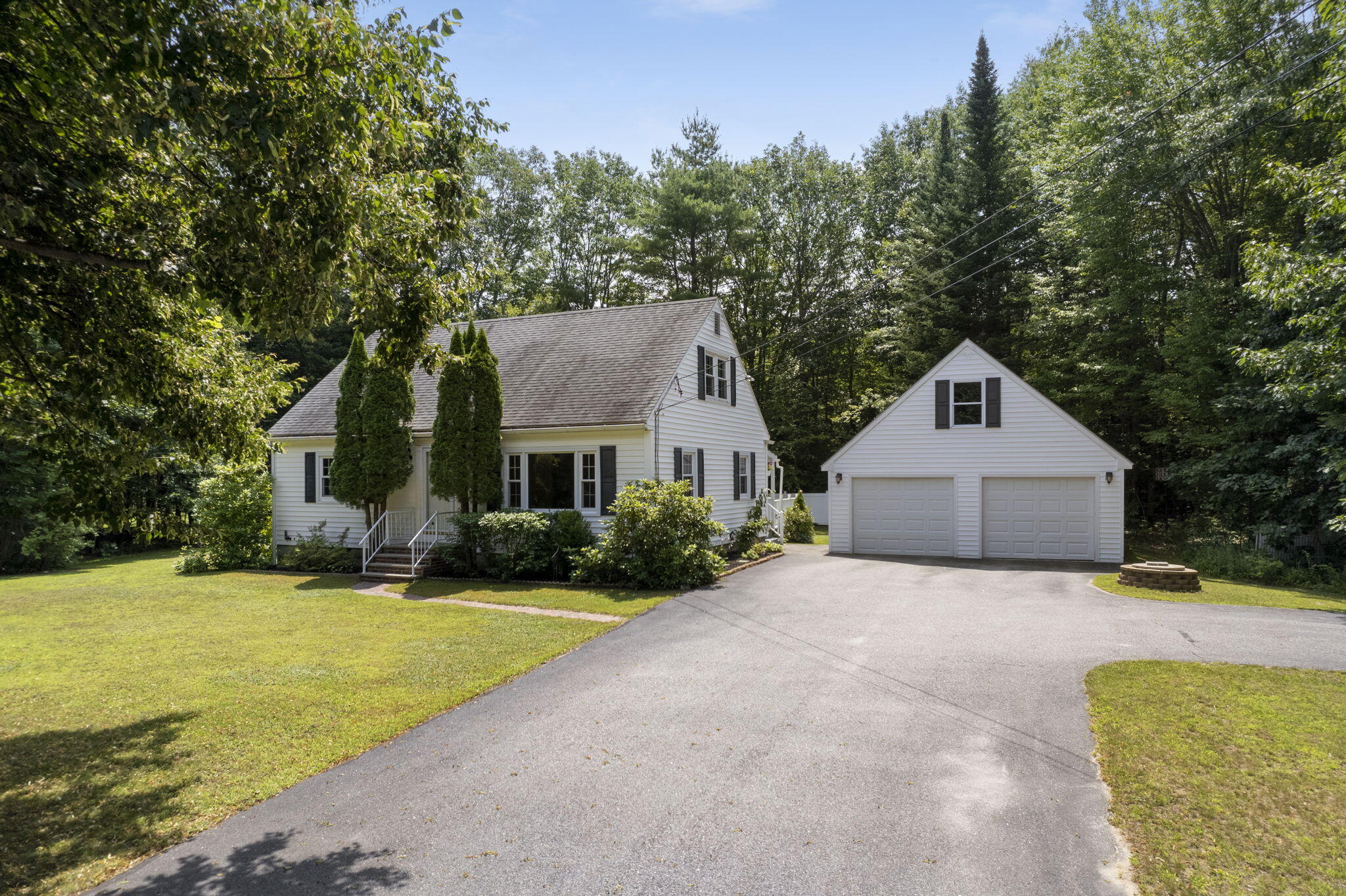 180 Yarmouth Road Gray ME 04039