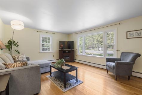 180 Yarmouth Road Gray ME 04039