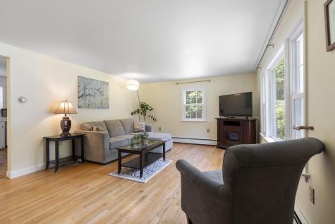 180 Yarmouth Road Gray ME 04039