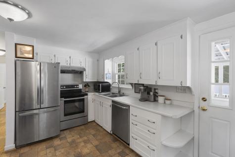 180 Yarmouth Road Gray ME 04039