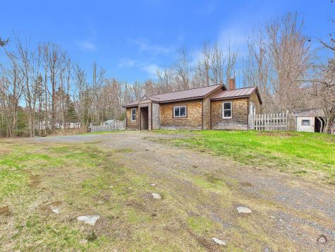 1818 Bangor Road Clinton ME 04927