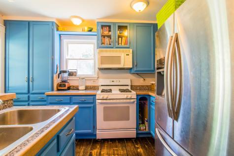 152 Oak Hill Road Auburn ME 04210