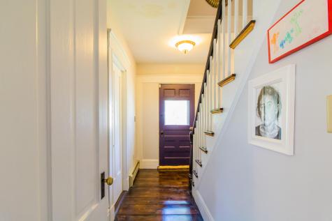 152 Oak Hill Road Auburn ME 04210