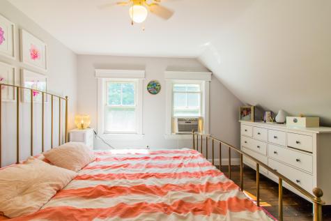 152 Oak Hill Road Auburn ME 04210