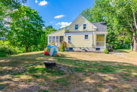 152 Oak Hill Road Auburn ME 04210