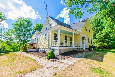 152 Oak Hill Road Auburn ME 04210