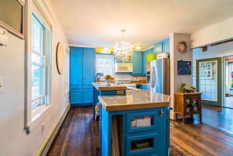 152 Oak Hill Road Auburn ME 04210