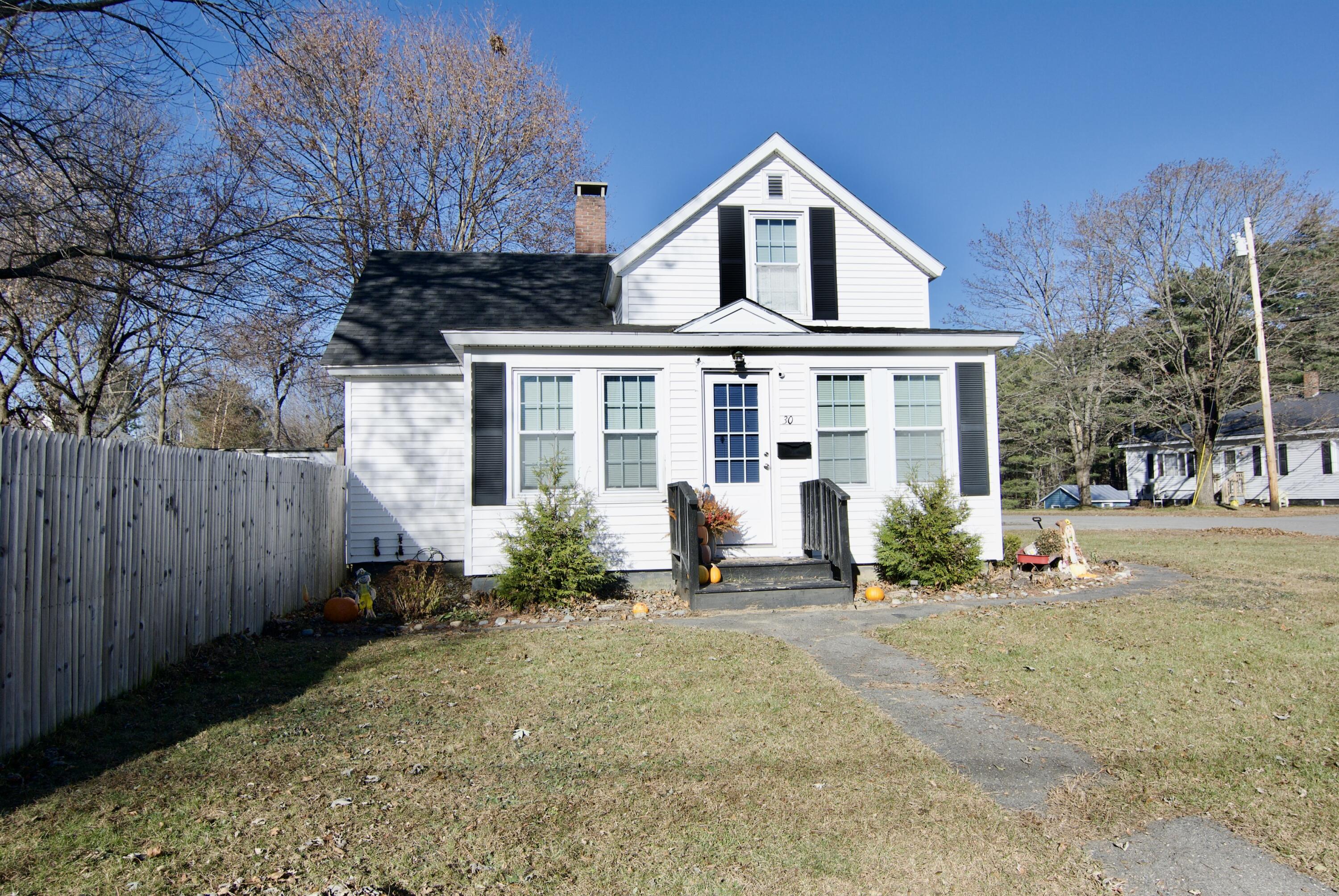 30 St John Street Skowhegan ME 04976