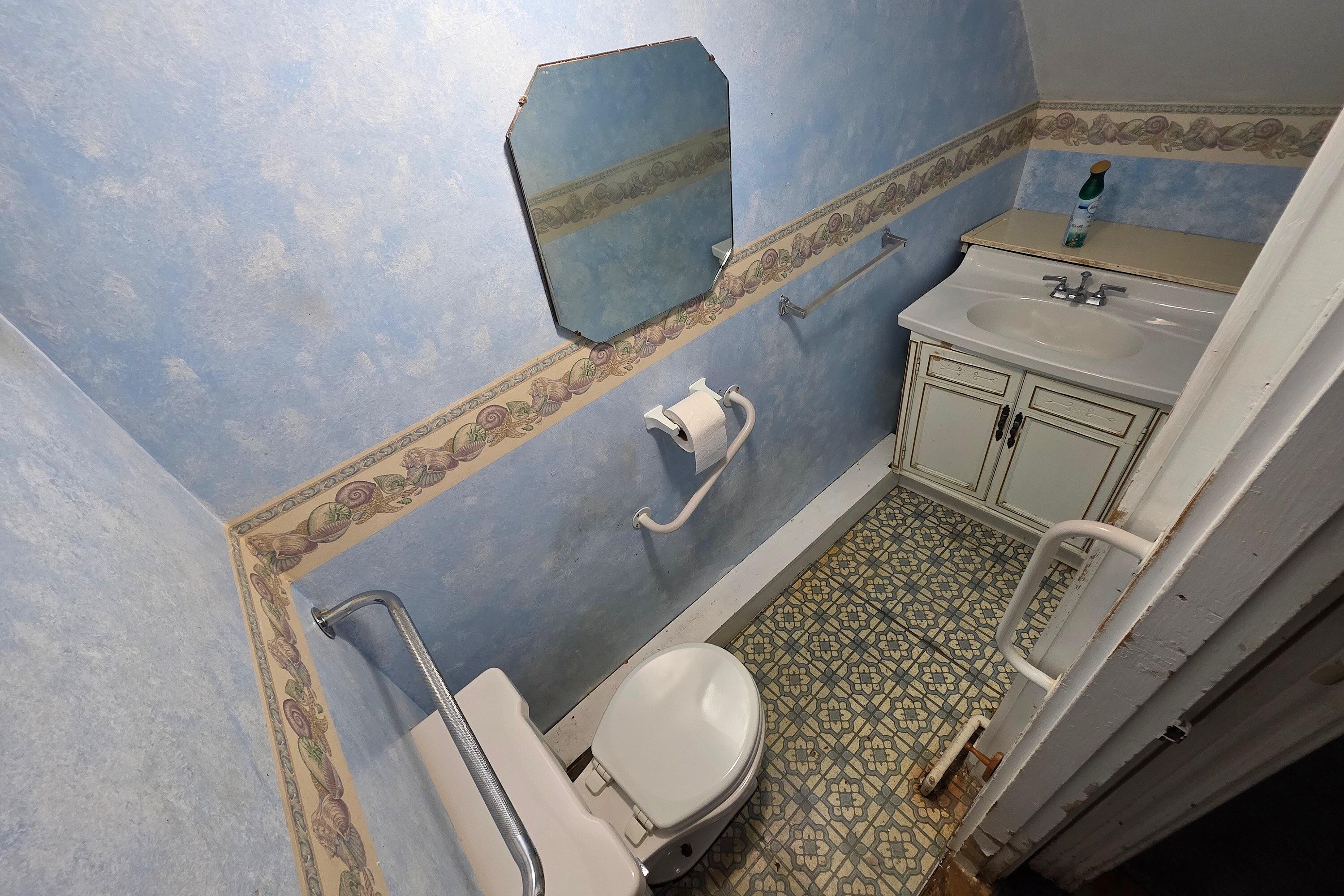 7 Forest Avenue Orono ME 04473