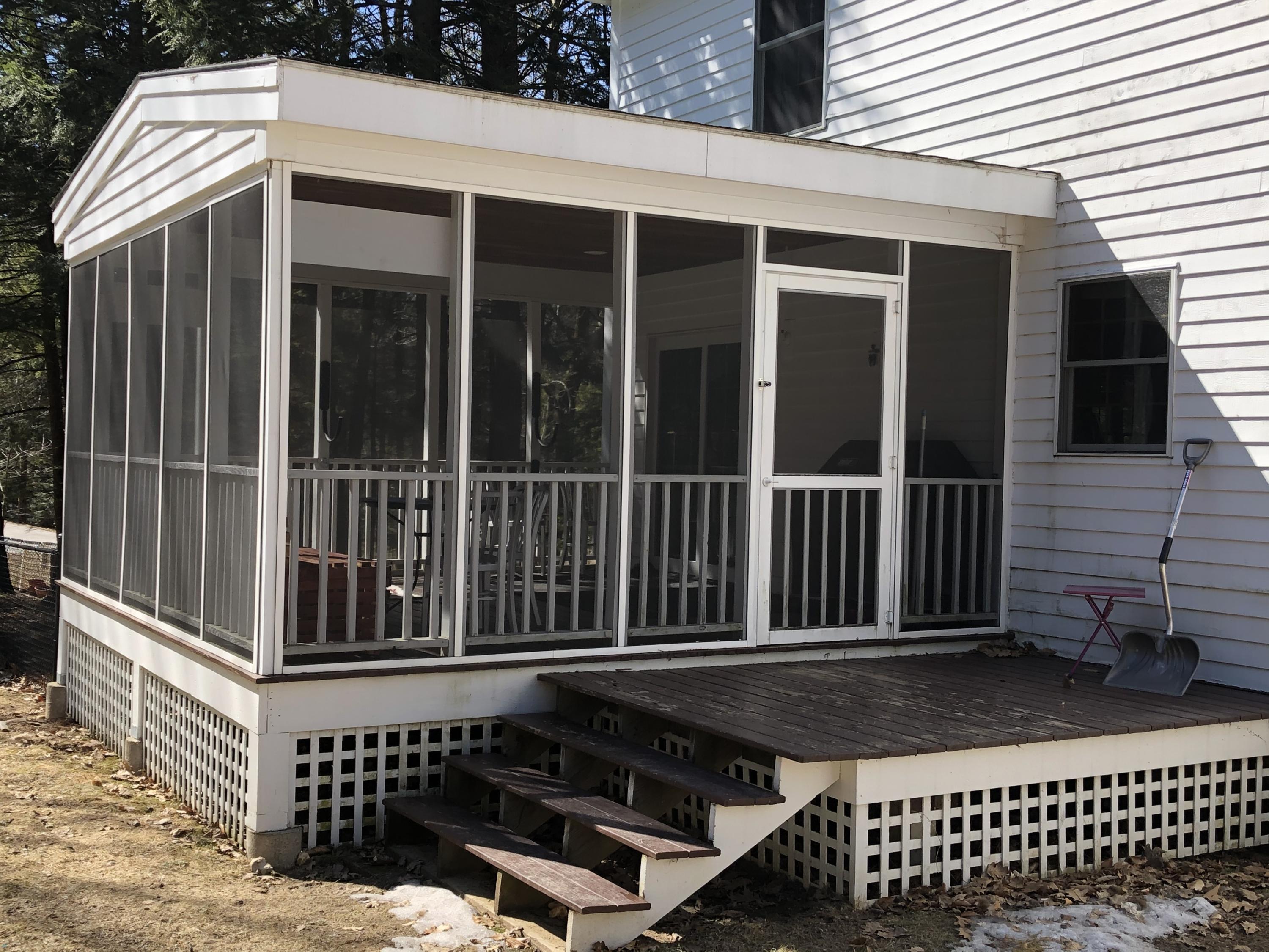 10 Kingfisher Drive Brunswick ME 04011