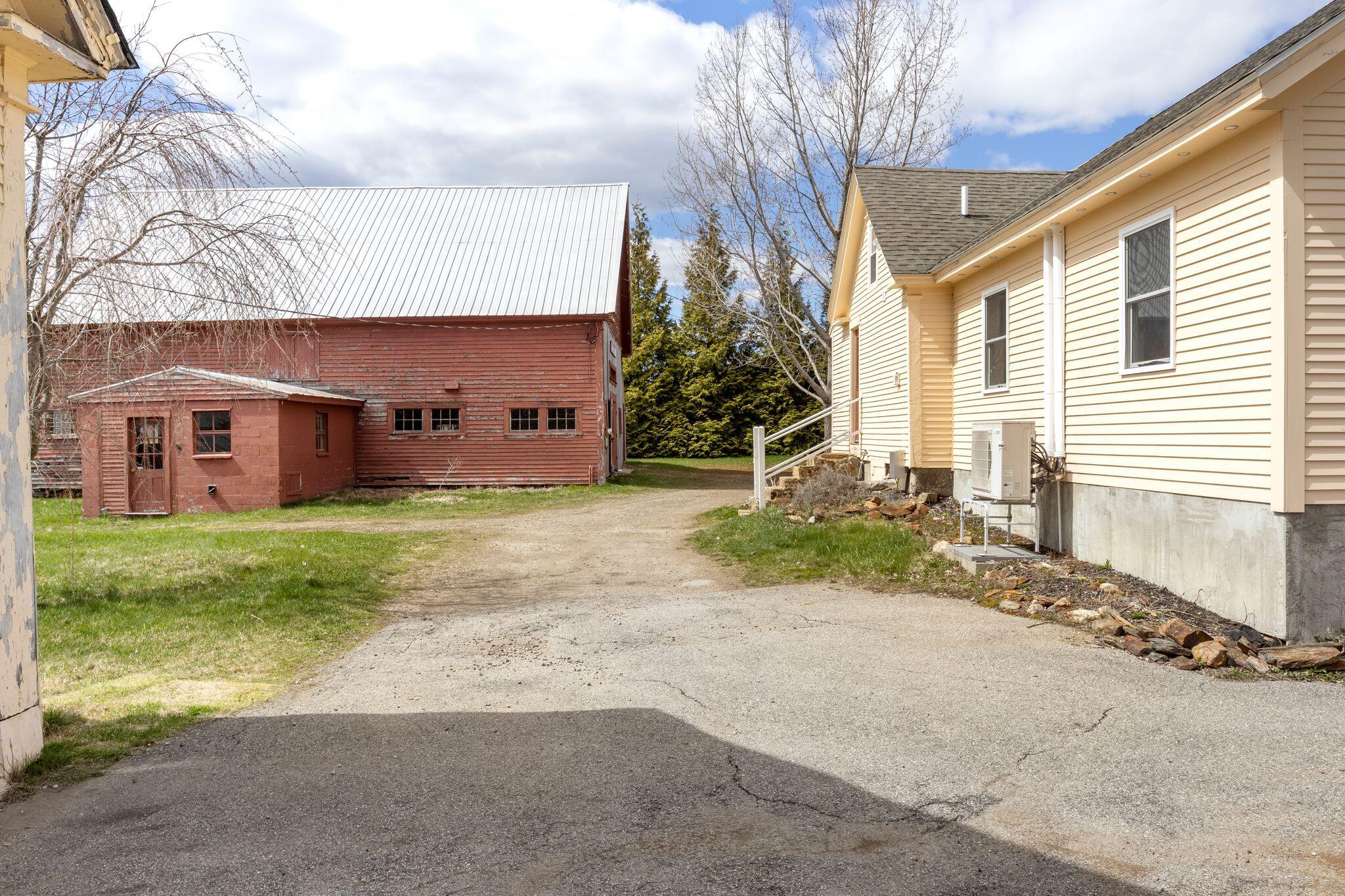 662 Center Road Lebanon ME 04027