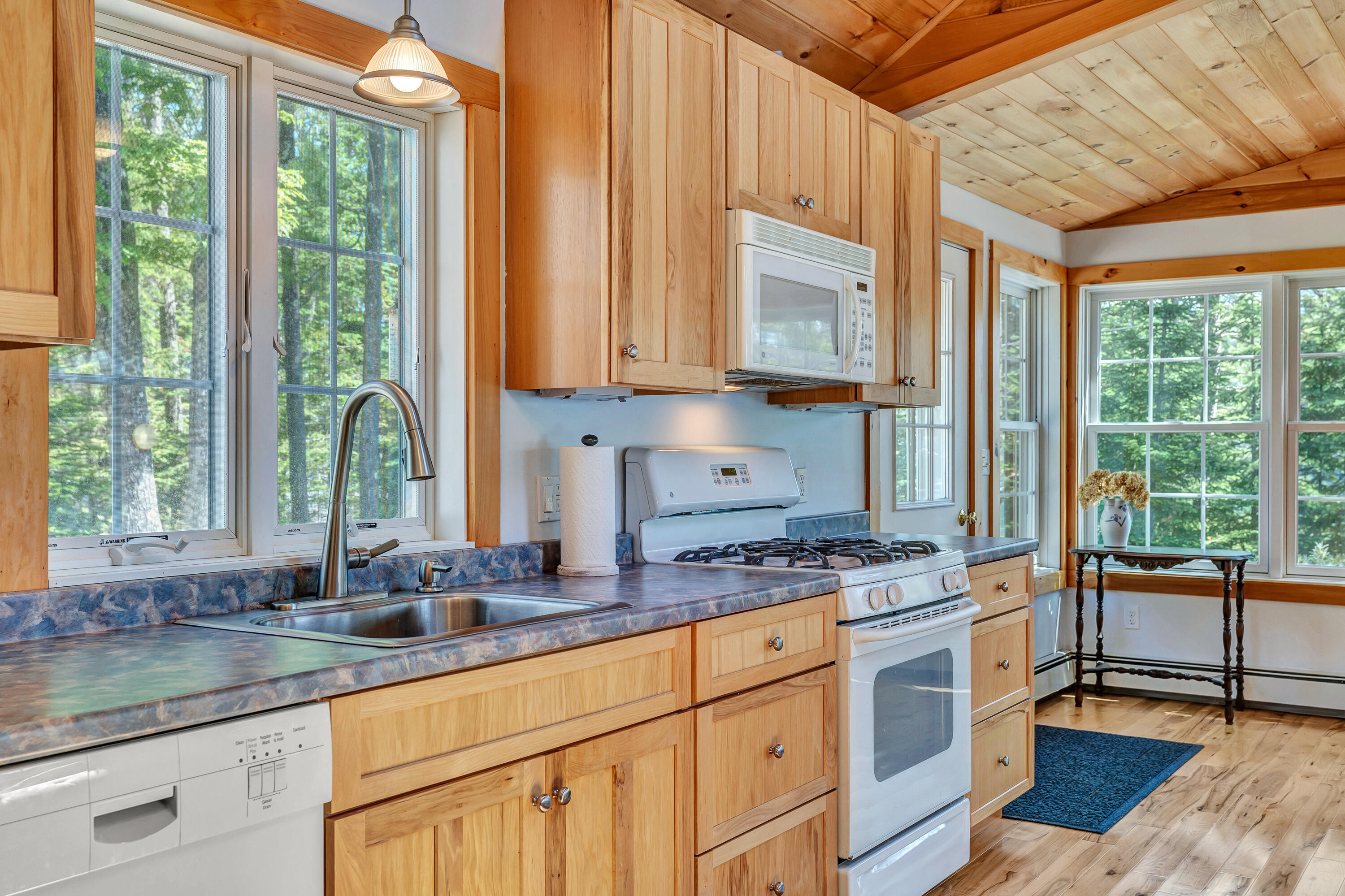 27 Laurel Shore Drive Harpswell ME 04079